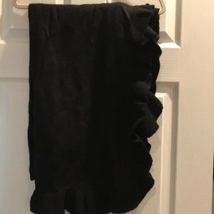 Euc overrsize thick black shawl